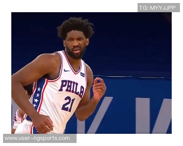 媒体人调侃恩比德三分球罚球独特方式引发热议 媒体人调侃恩比德三分球罚球独特方式引发热议