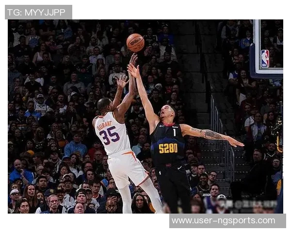 杜兰特全场高效表现20投13中砍下30分6篮板5助攻1盖帽助球队获胜